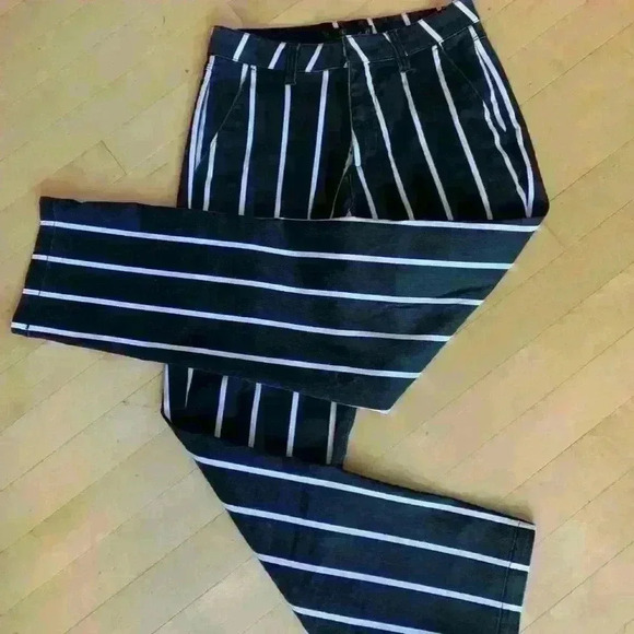 Volcom striped crop ankle pants, 24. G - Picture 8 of 14